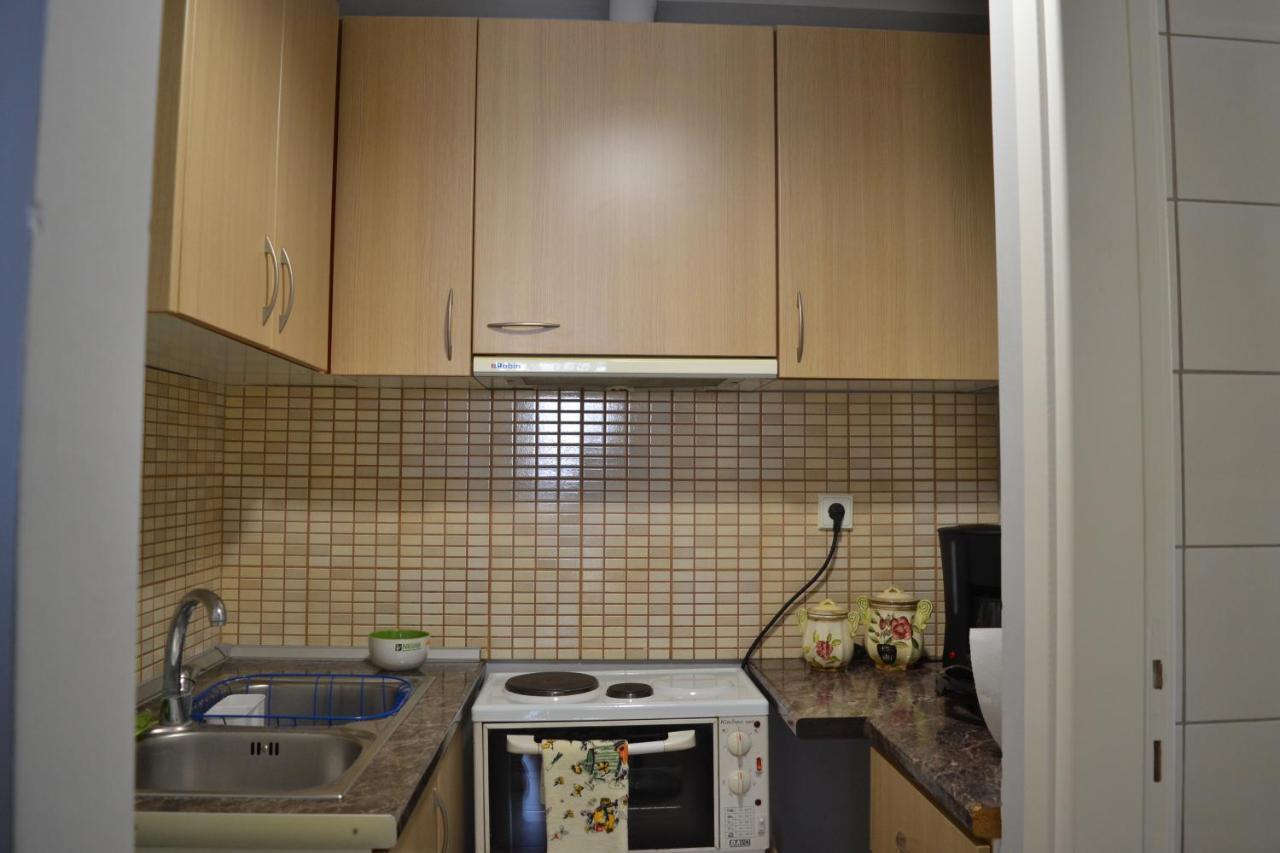 Rock & Roll 2 - Modern Apartment In Trikala Exterior foto